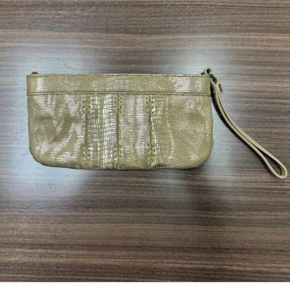 Y2K Glam Gold Metallic‎ Wristlet Clutch